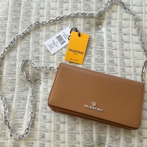 VALENTINO BY MARIO VALENTINO Juniper Dollaro Pebbled-Leather Wallet-On-Chain
